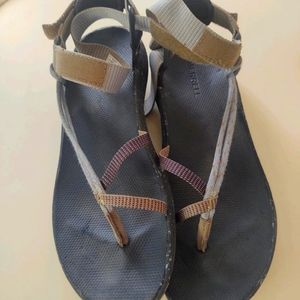 Merrell Women's Sandals Size 9